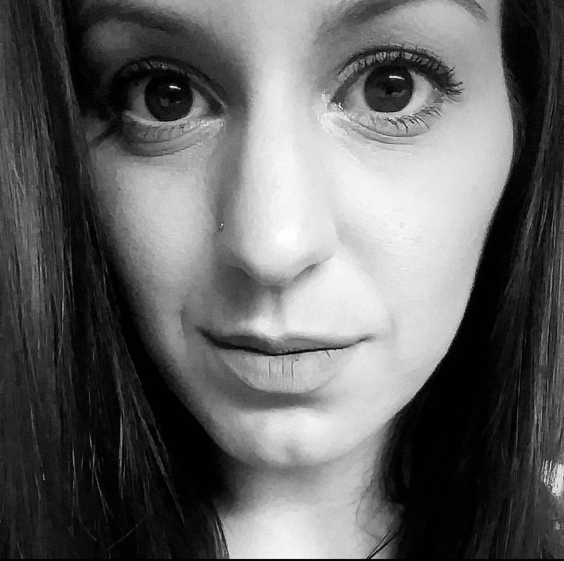 H bomb 💣's avatar