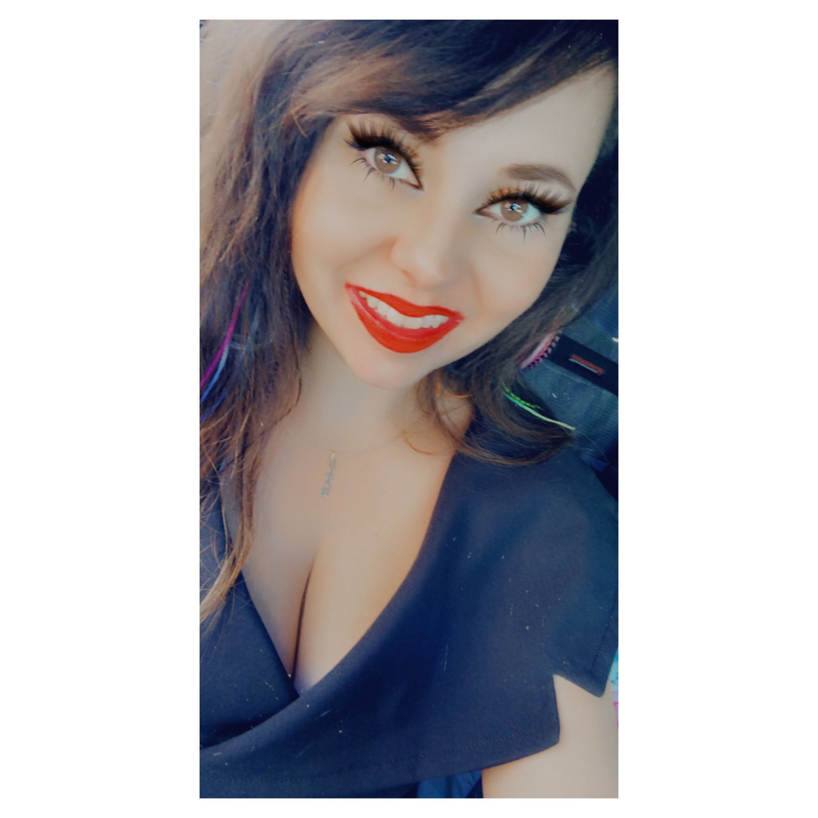 hilary's avatar