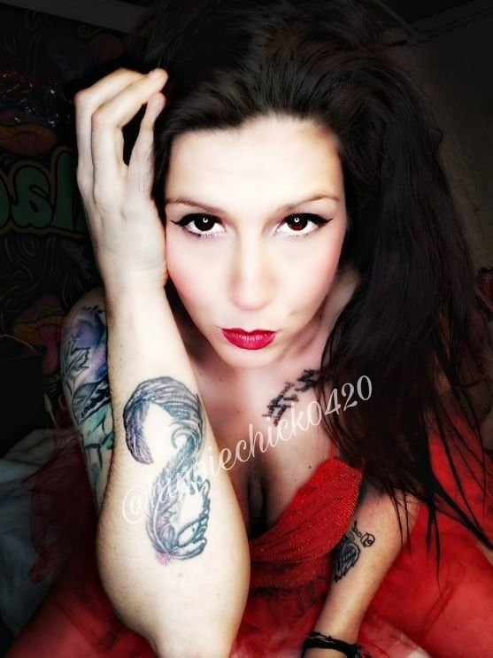 Hippie chick's avatar