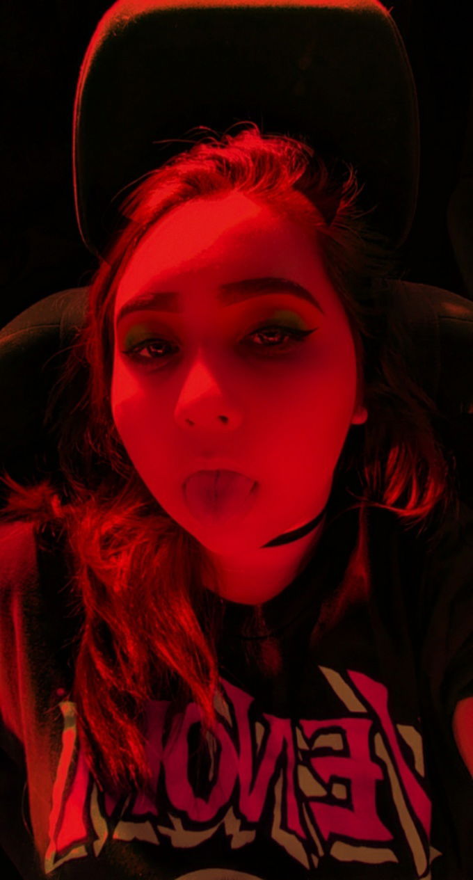 ✨🍓strawberry bitch🍓✨