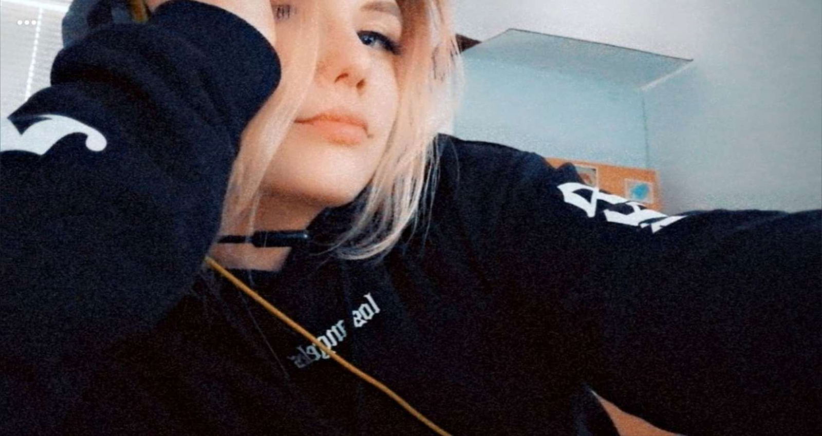 Holli W's avatar