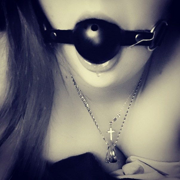 horny-squirt-whore's avatar