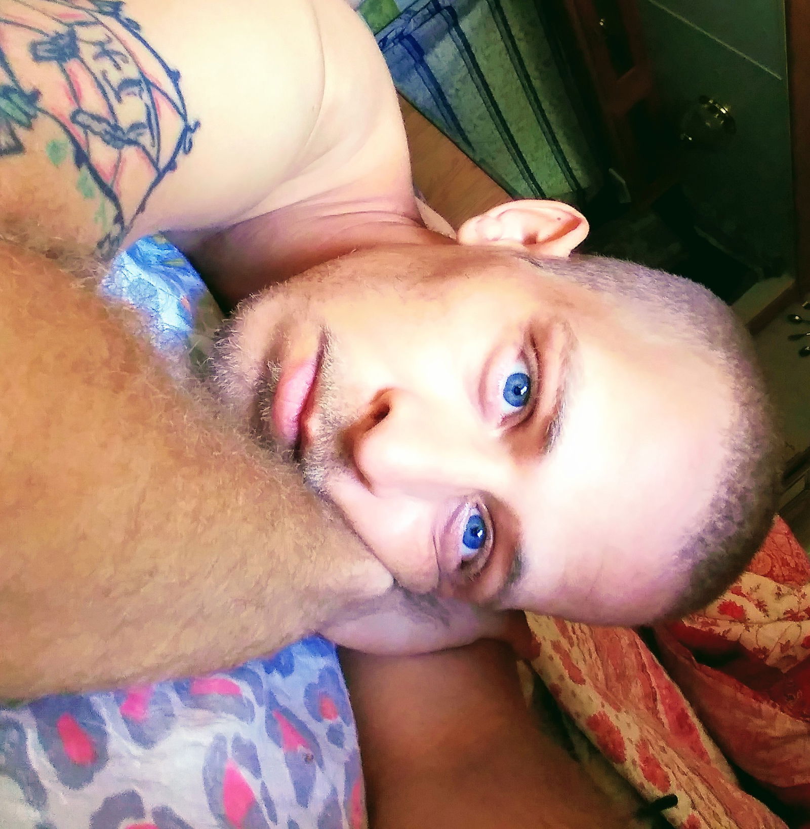 hotboi_5's avatar