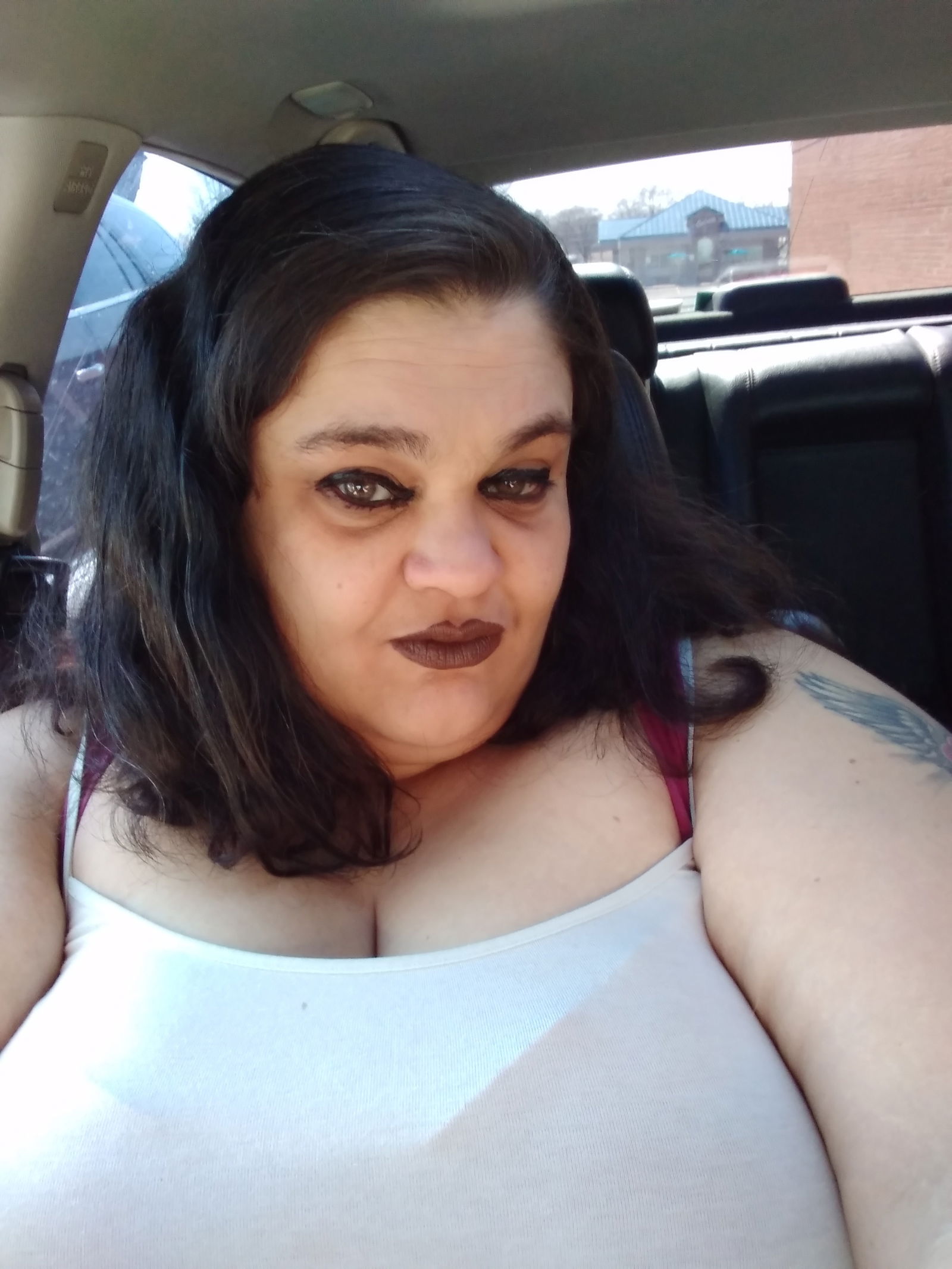 Tina's avatar