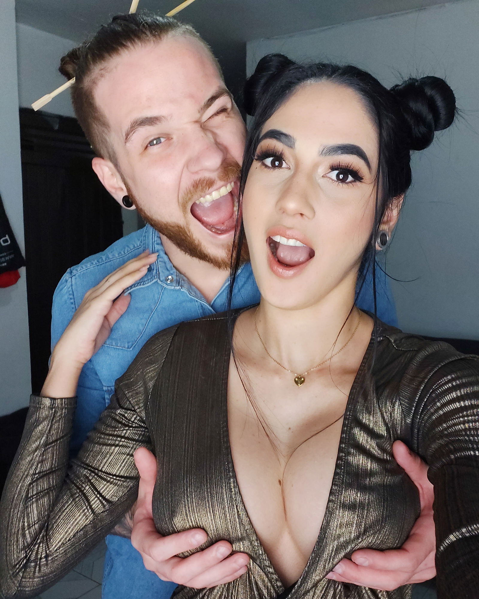 HotKingAndQueen's avatar