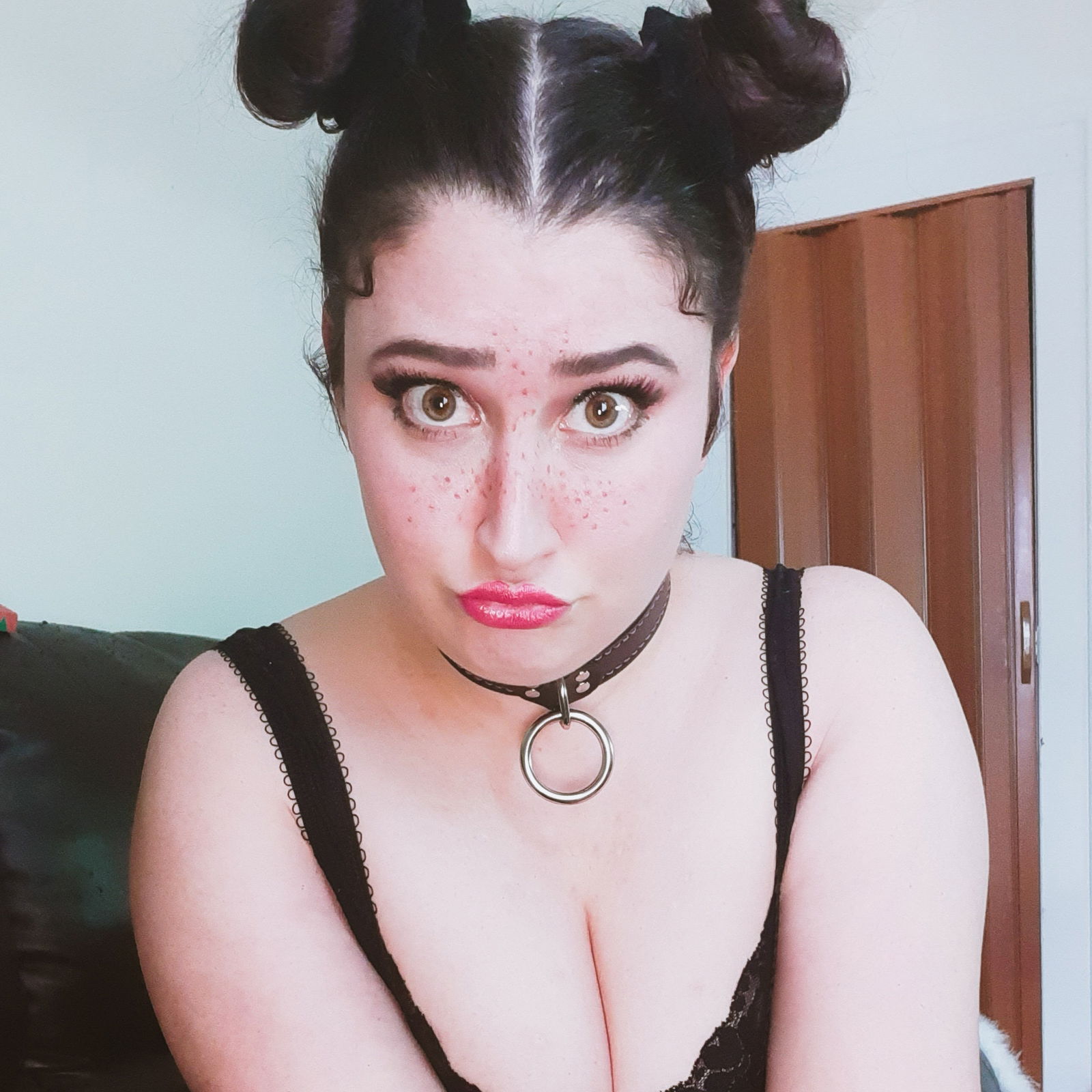 Hottemperedbrunette's avatar