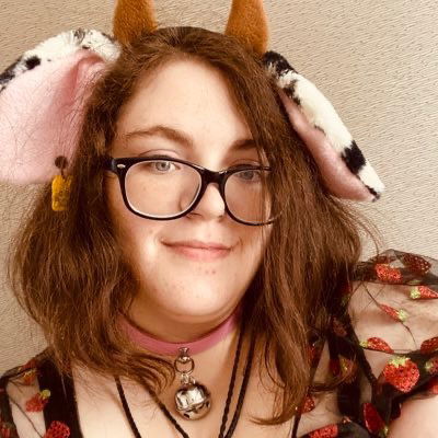 Moo moo's avatar