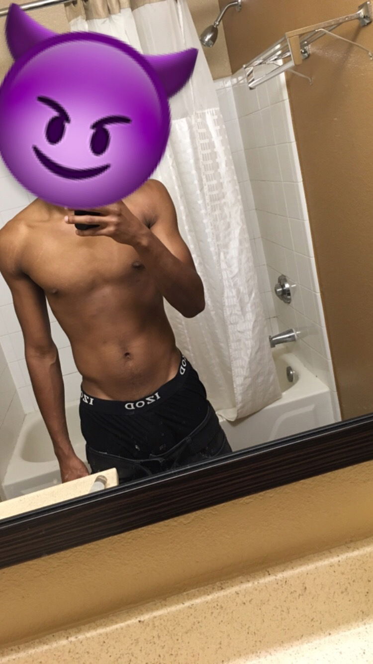Curved D's avatar