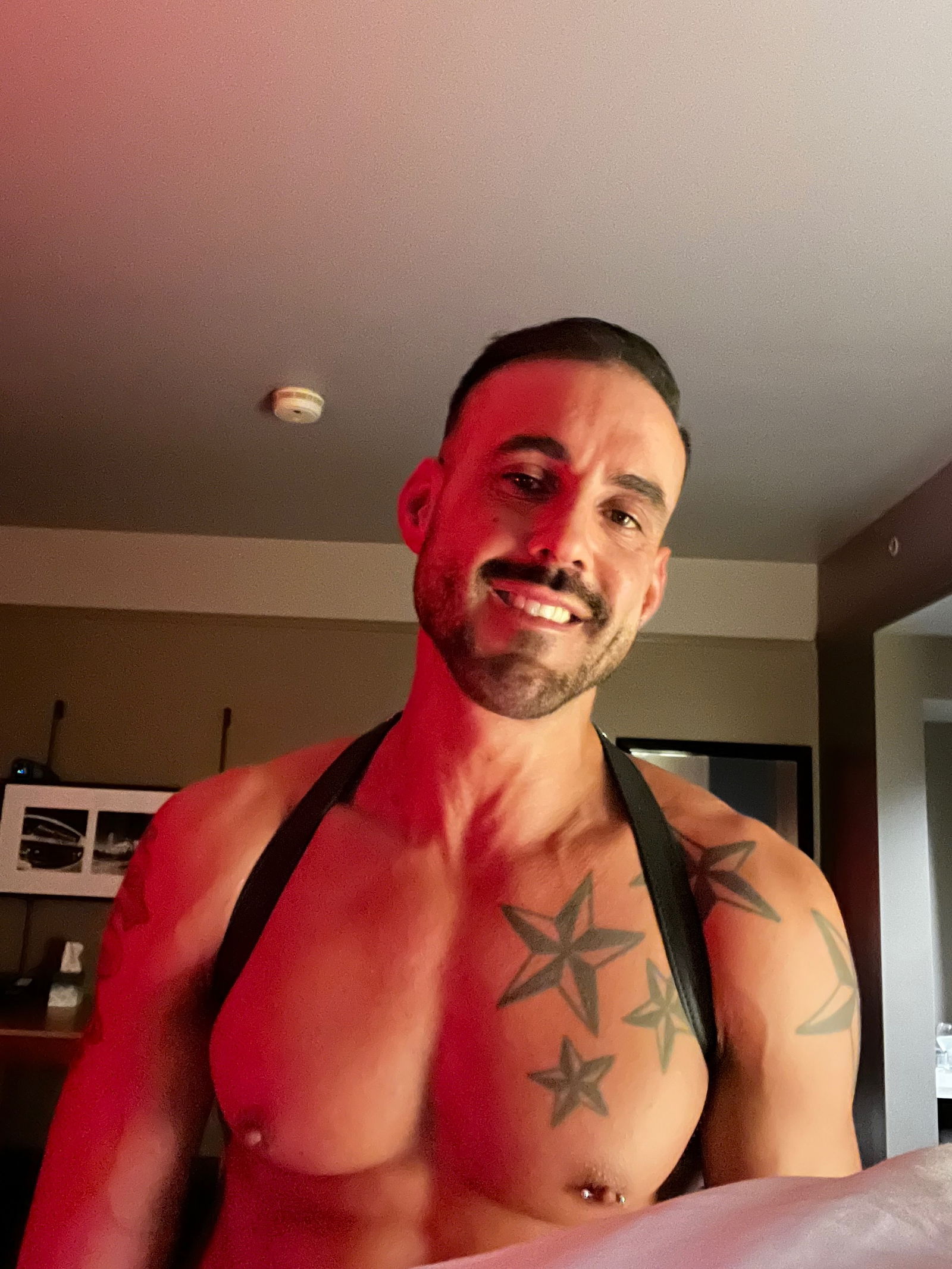 HUNGMUSCLEGREEK's avatar
