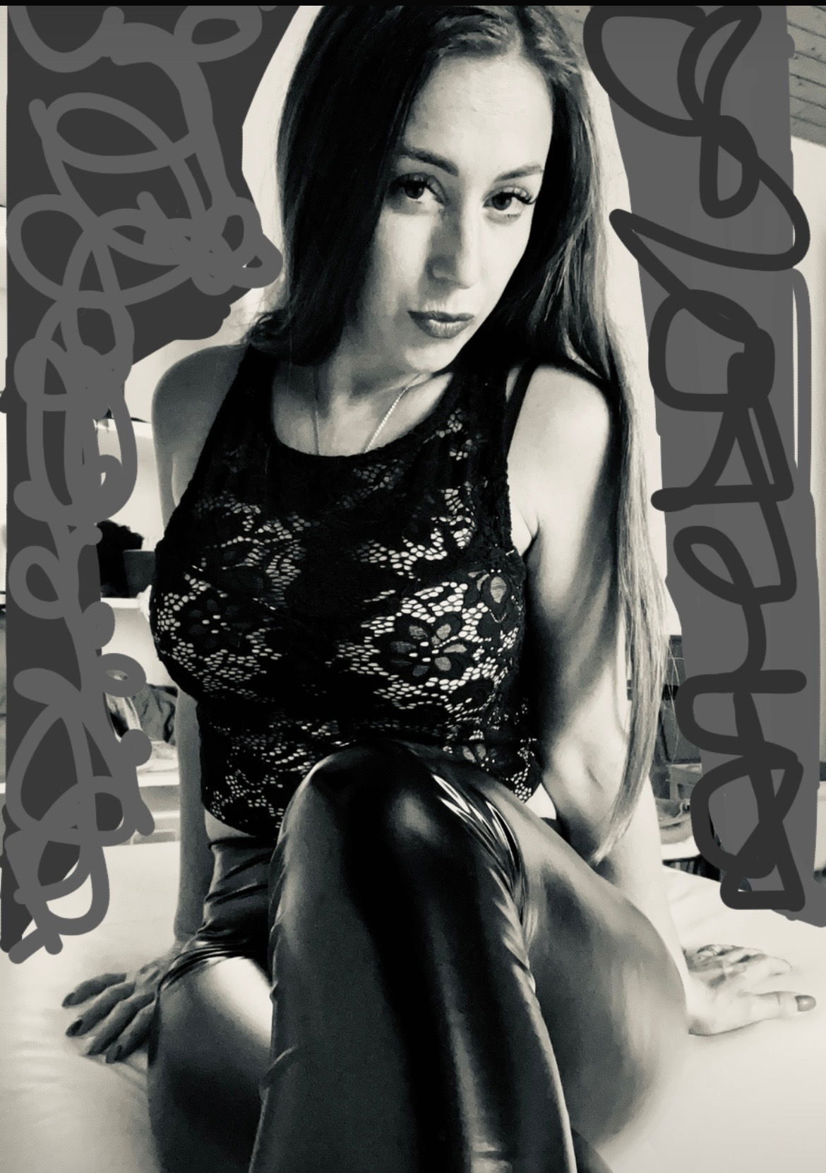 Lady Audrey's avatar