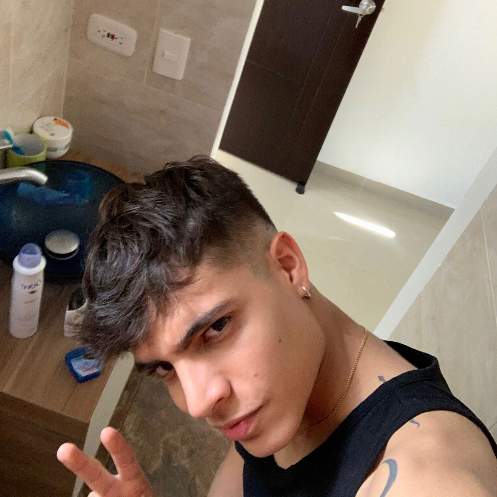 Leonardo Collins