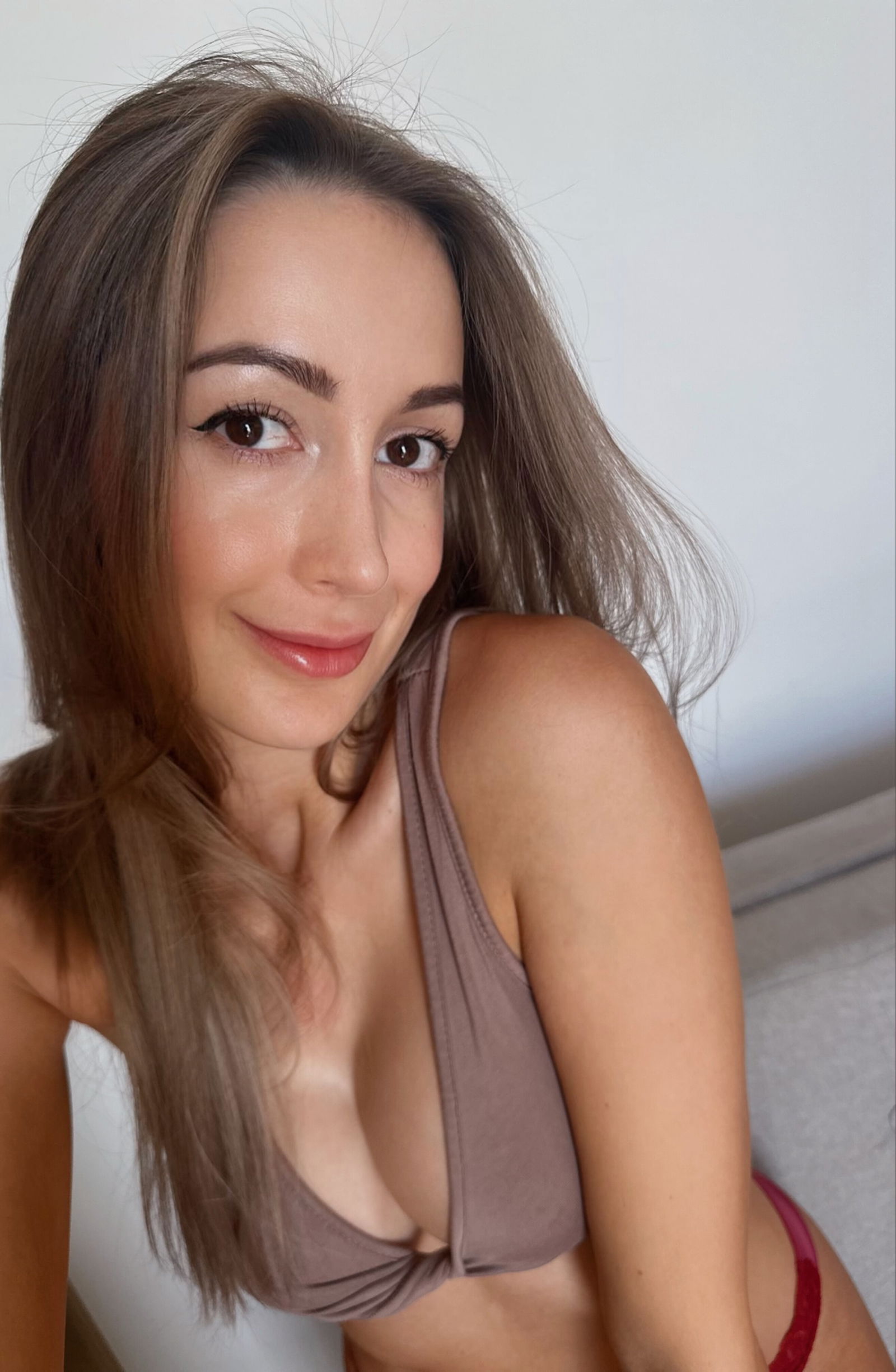 PolikaVibes 😝☀️'s avatar