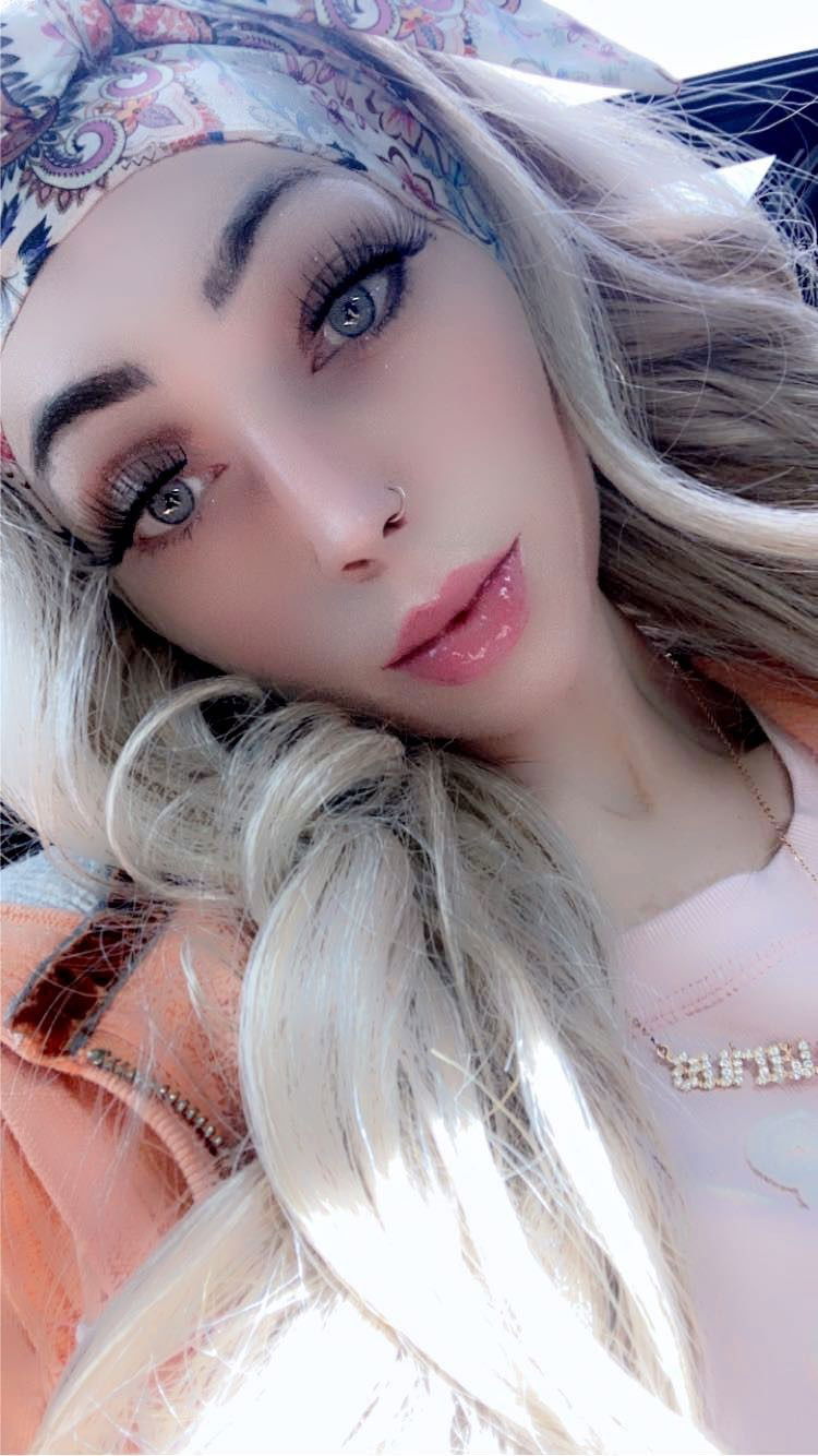 Mel rose's avatar