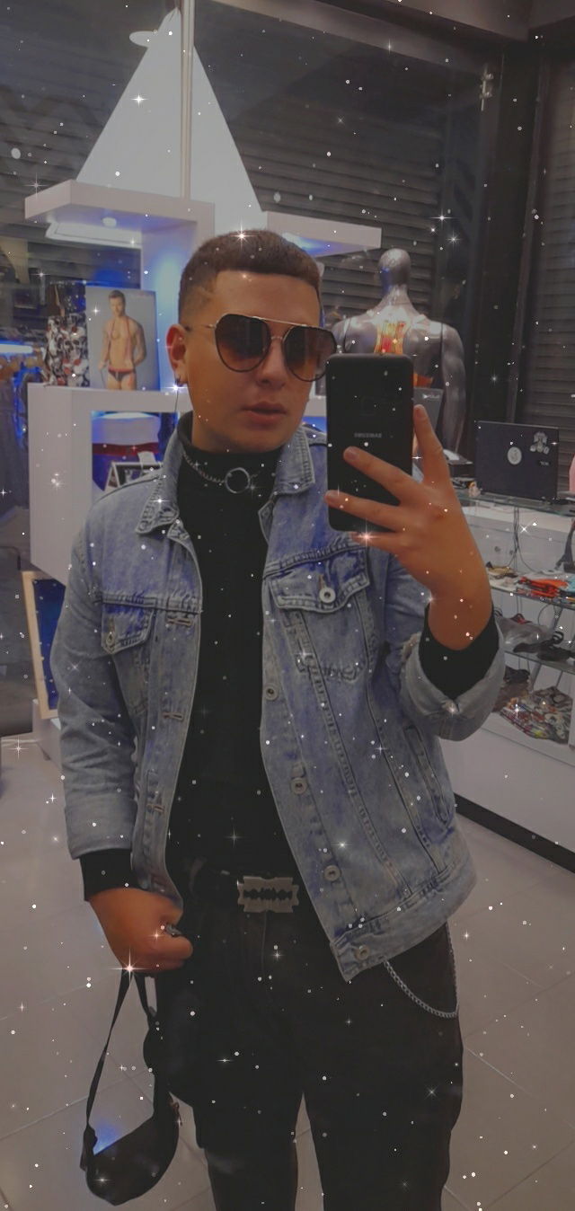 John Godoy's avatar