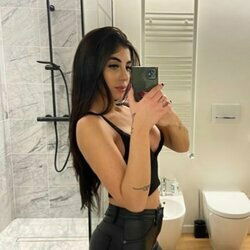 Maria Califano's avatar