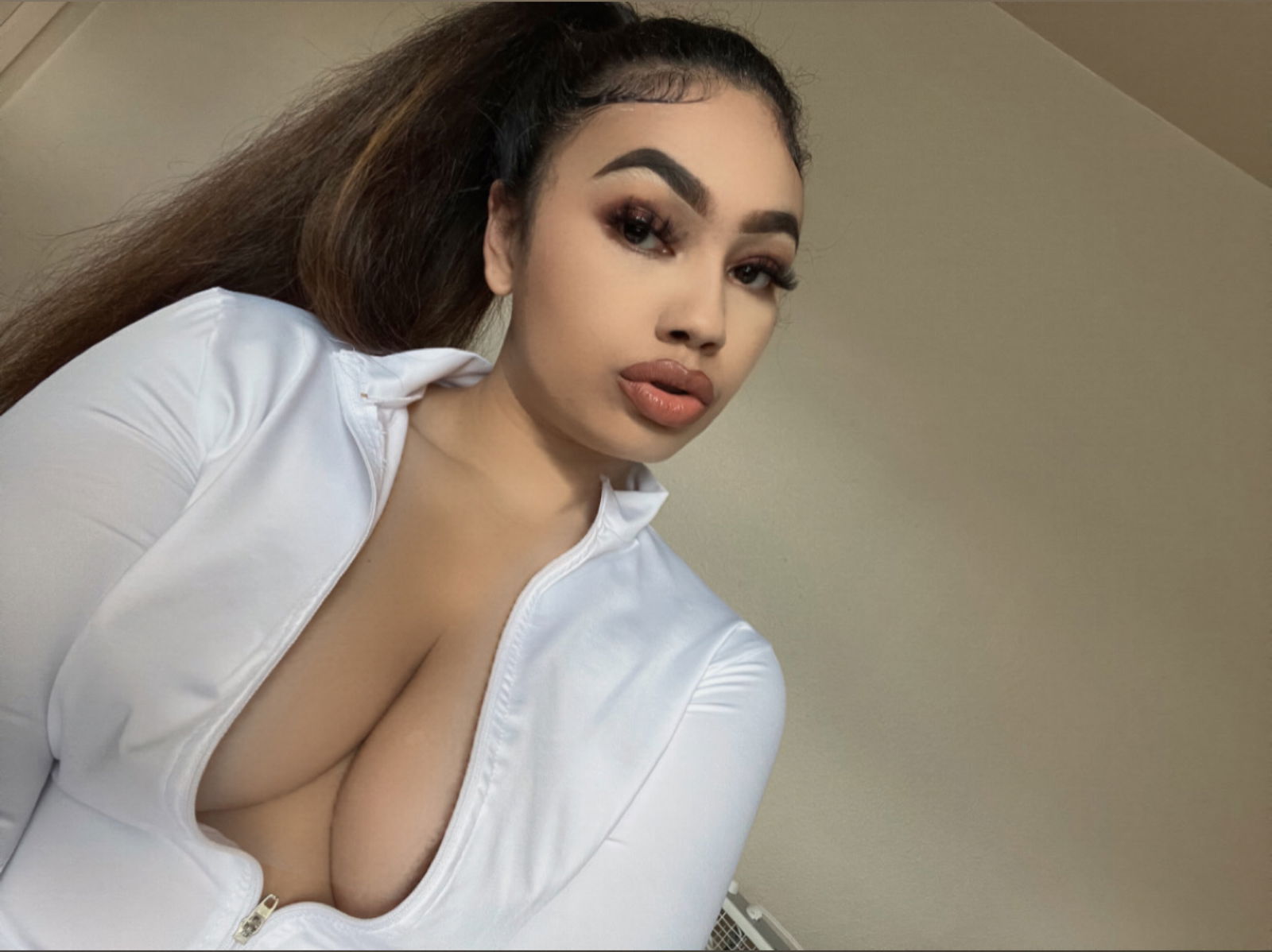 @india2turt🔥's avatar