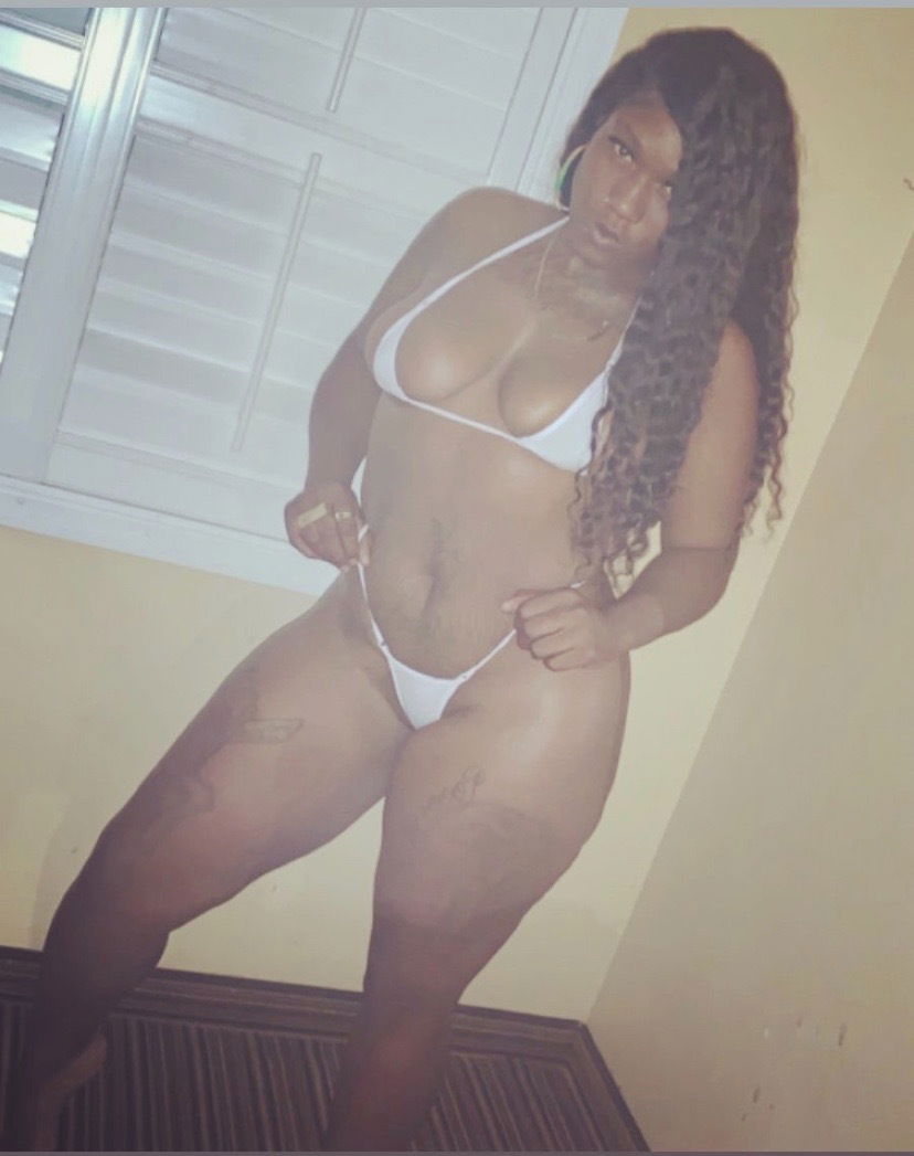Bonnie Sirena 🍫
