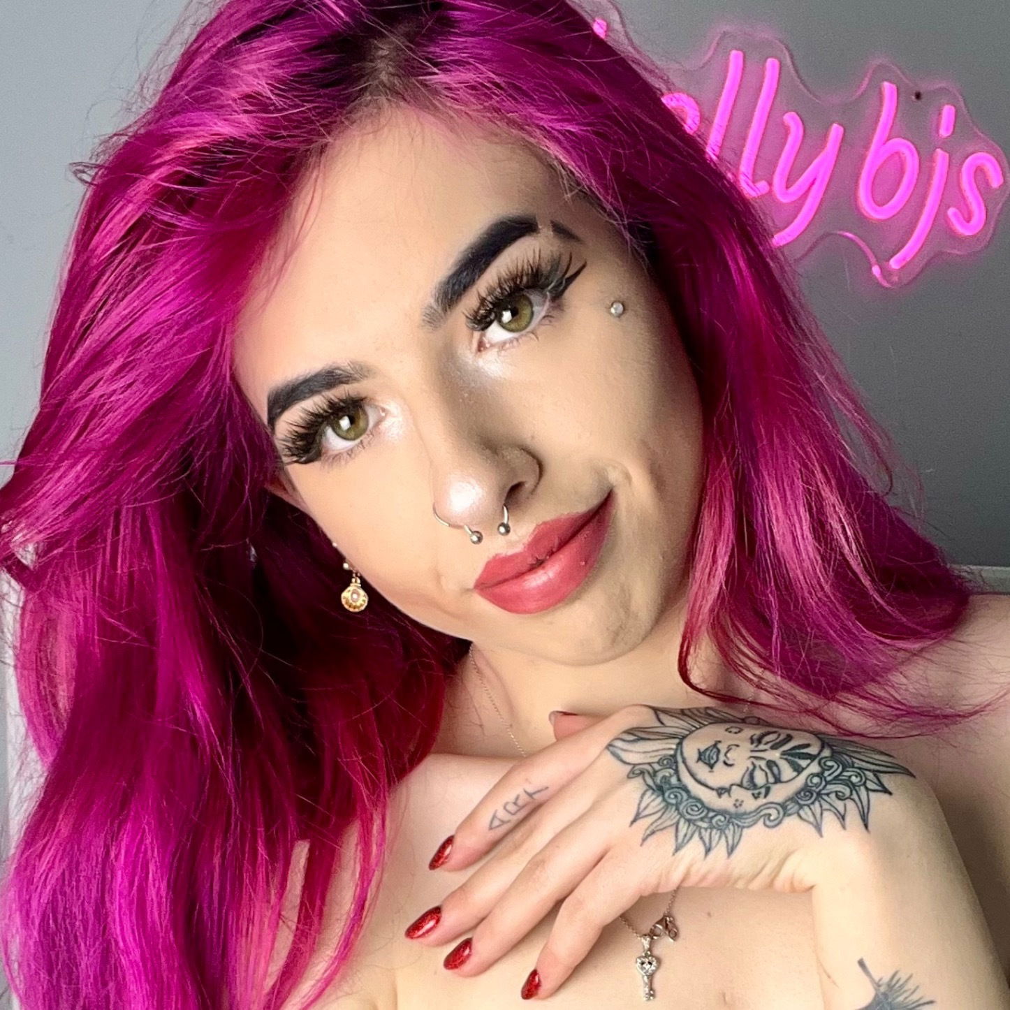 Shelly’s💋VIP Page
