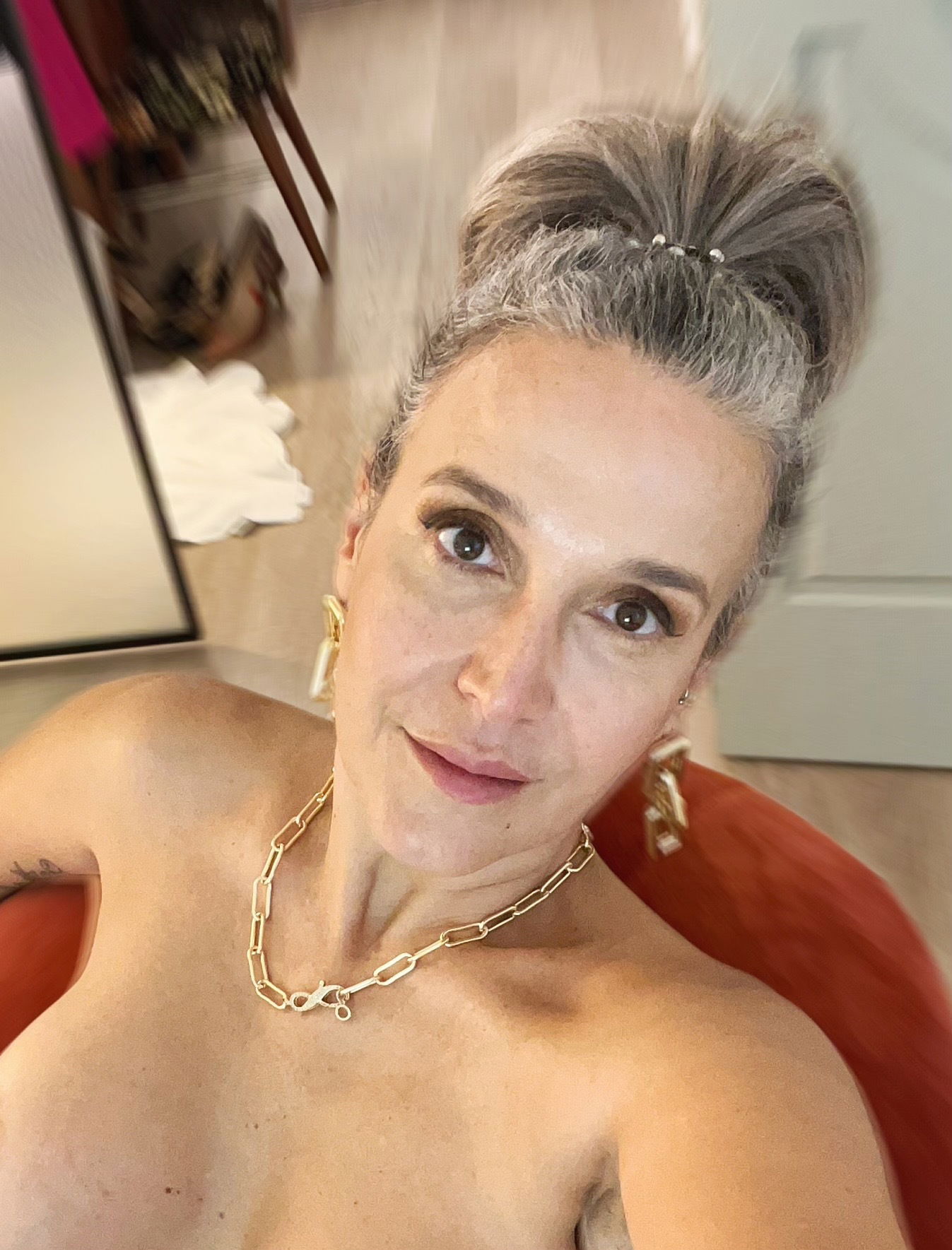 #1 Brazilian GILF creator profile