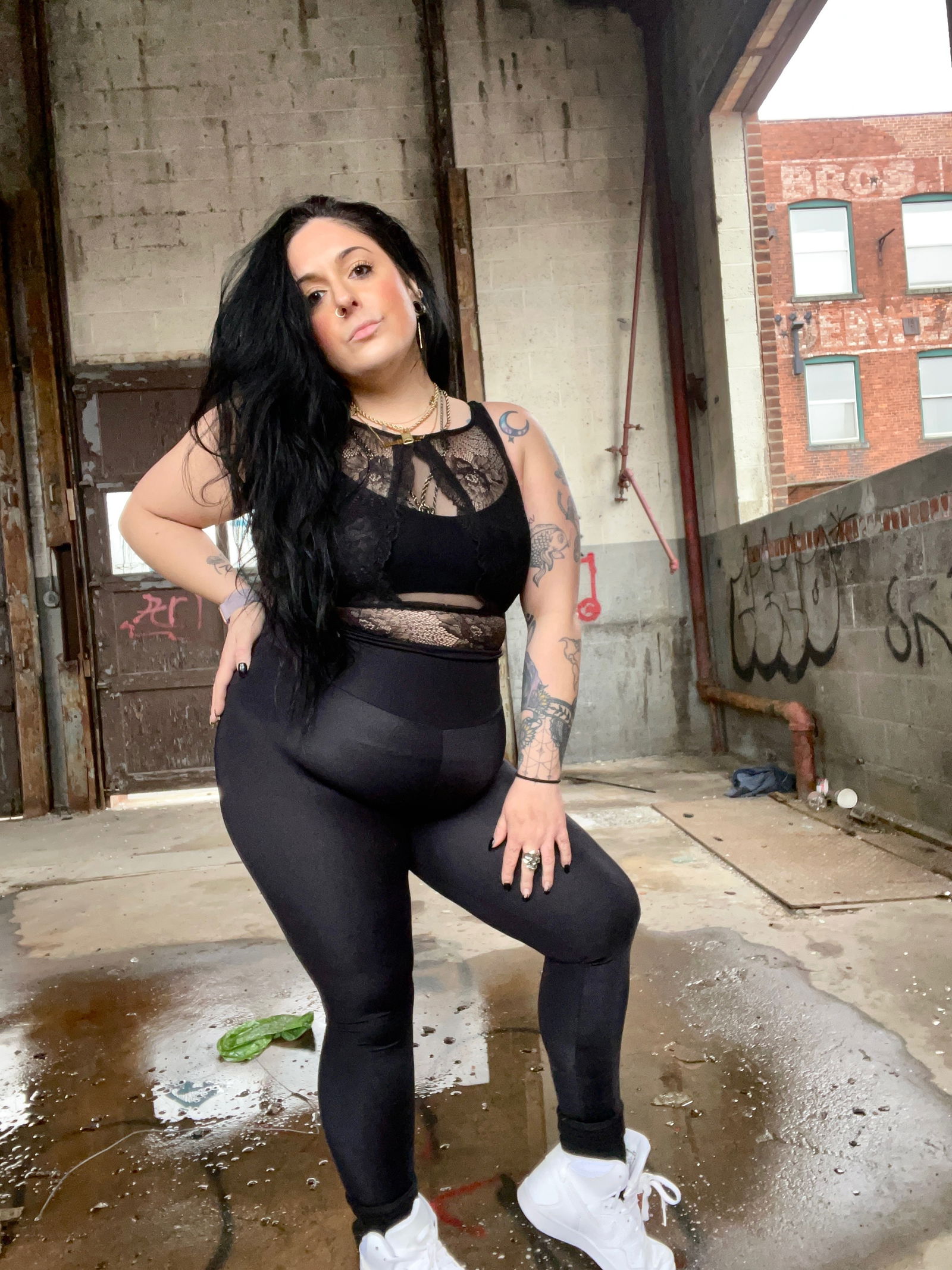 Dahlia Caroline 💣 💋's avatar