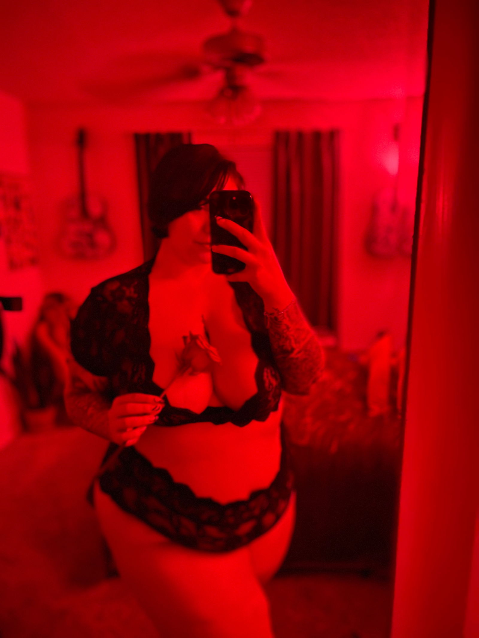 Emma Rose's avatar