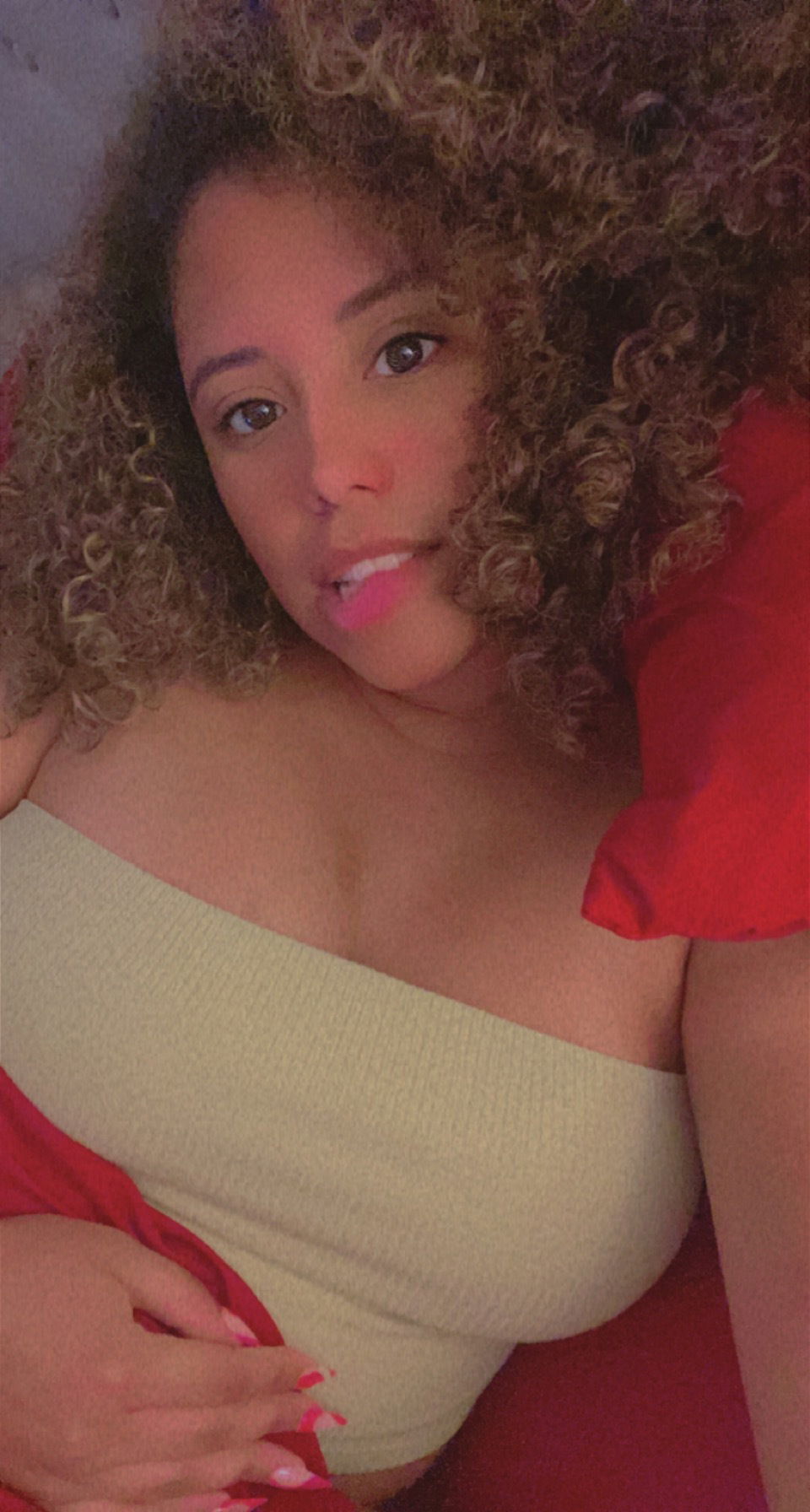 Reinita 👑's avatar