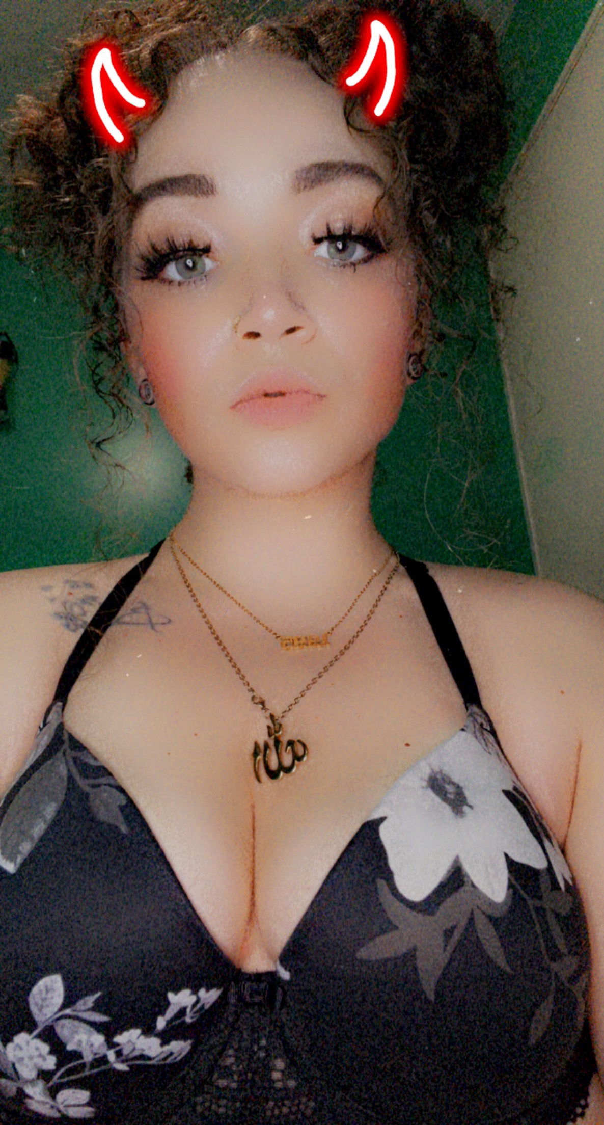 SARA SQURT 💦's avatar