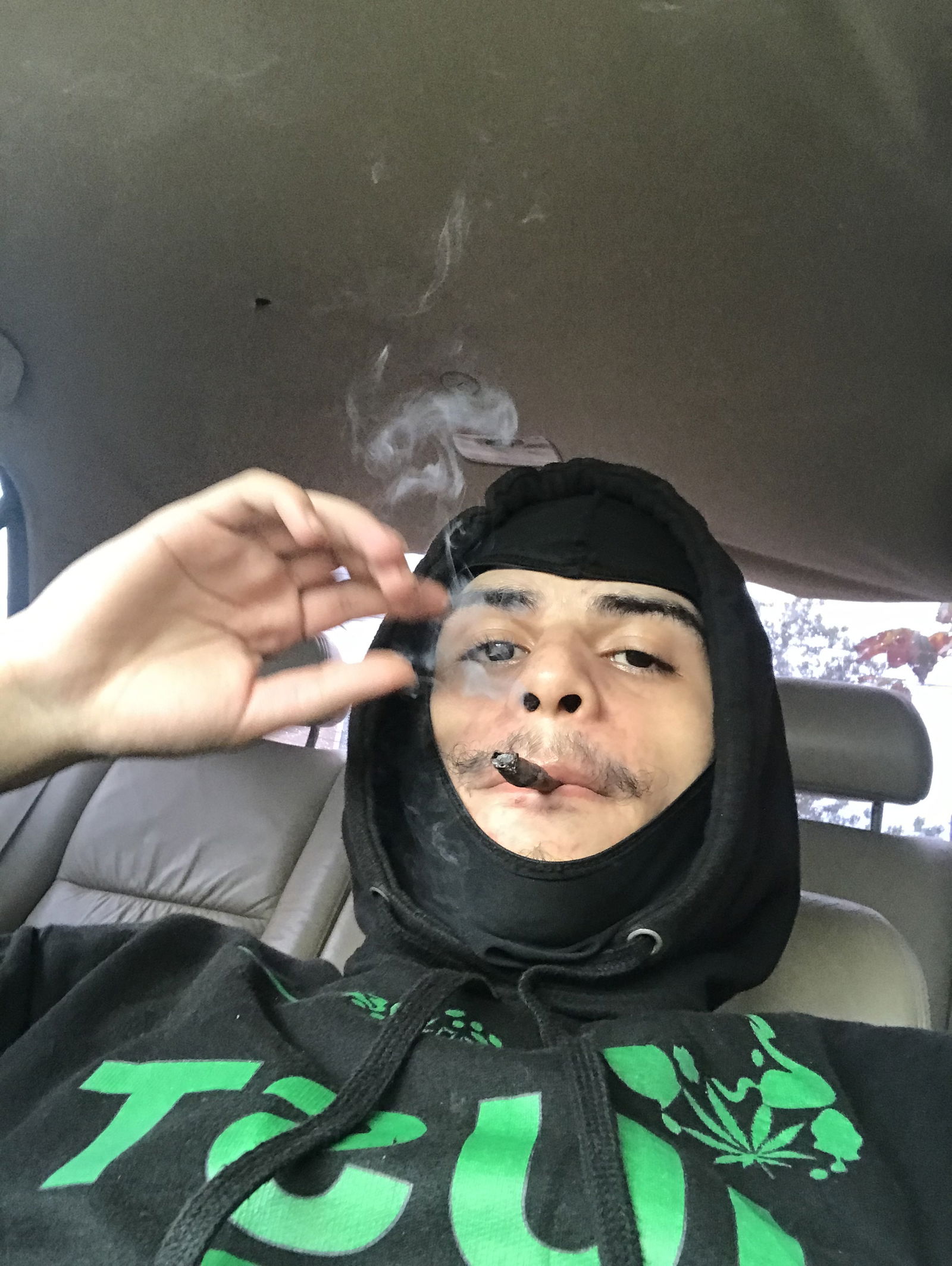 B Dot's avatar