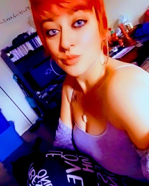 Ivy.bxby.xo