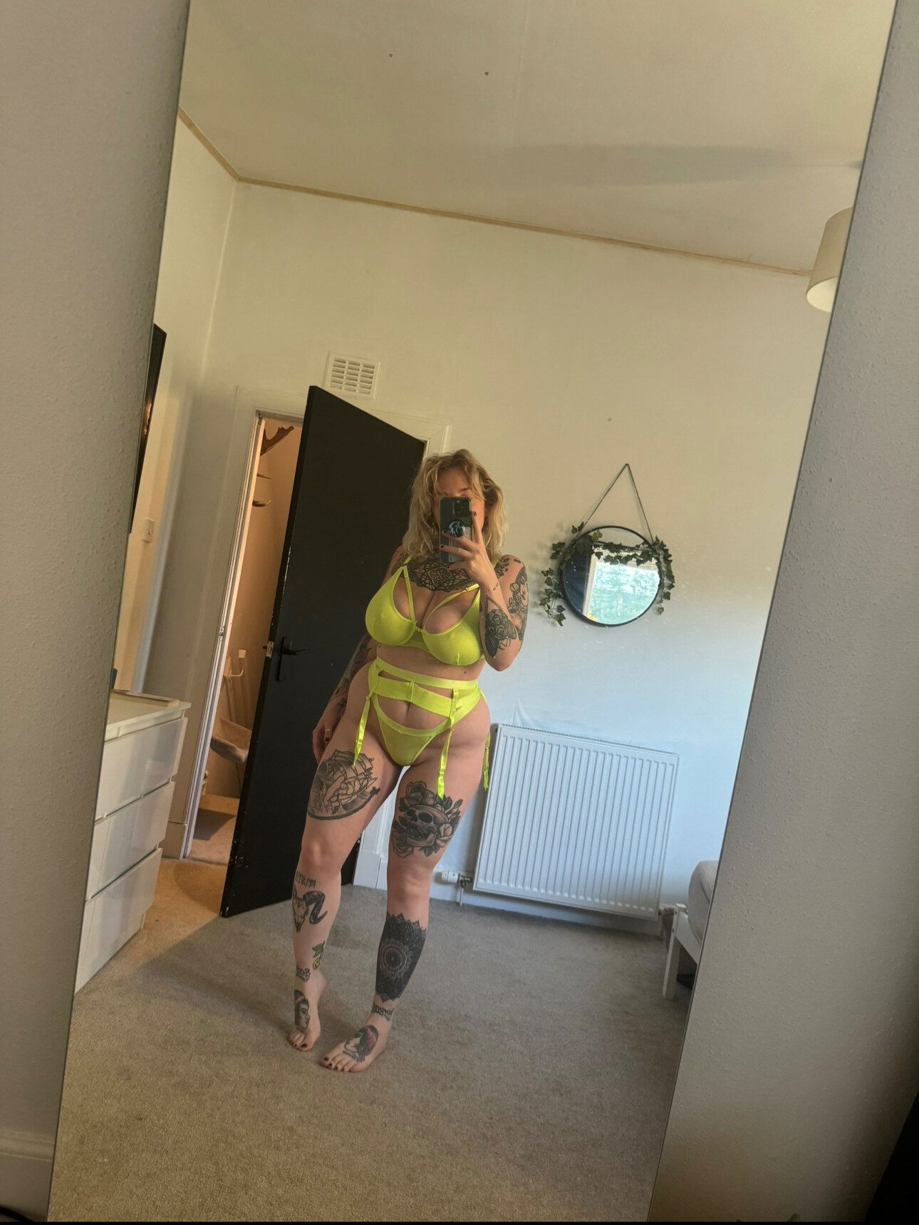 Ivy Moore's avatar