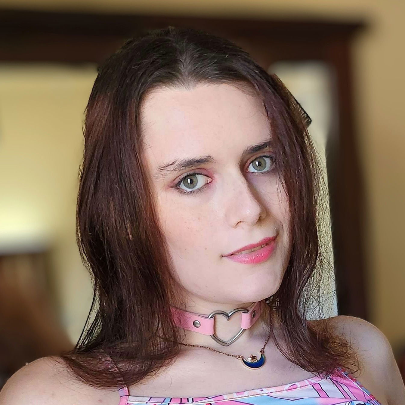 Kitty Lynn's avatar