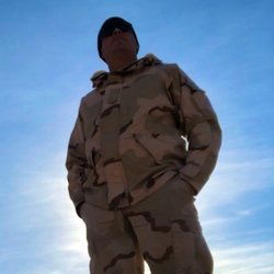 j_w82feet's avatar