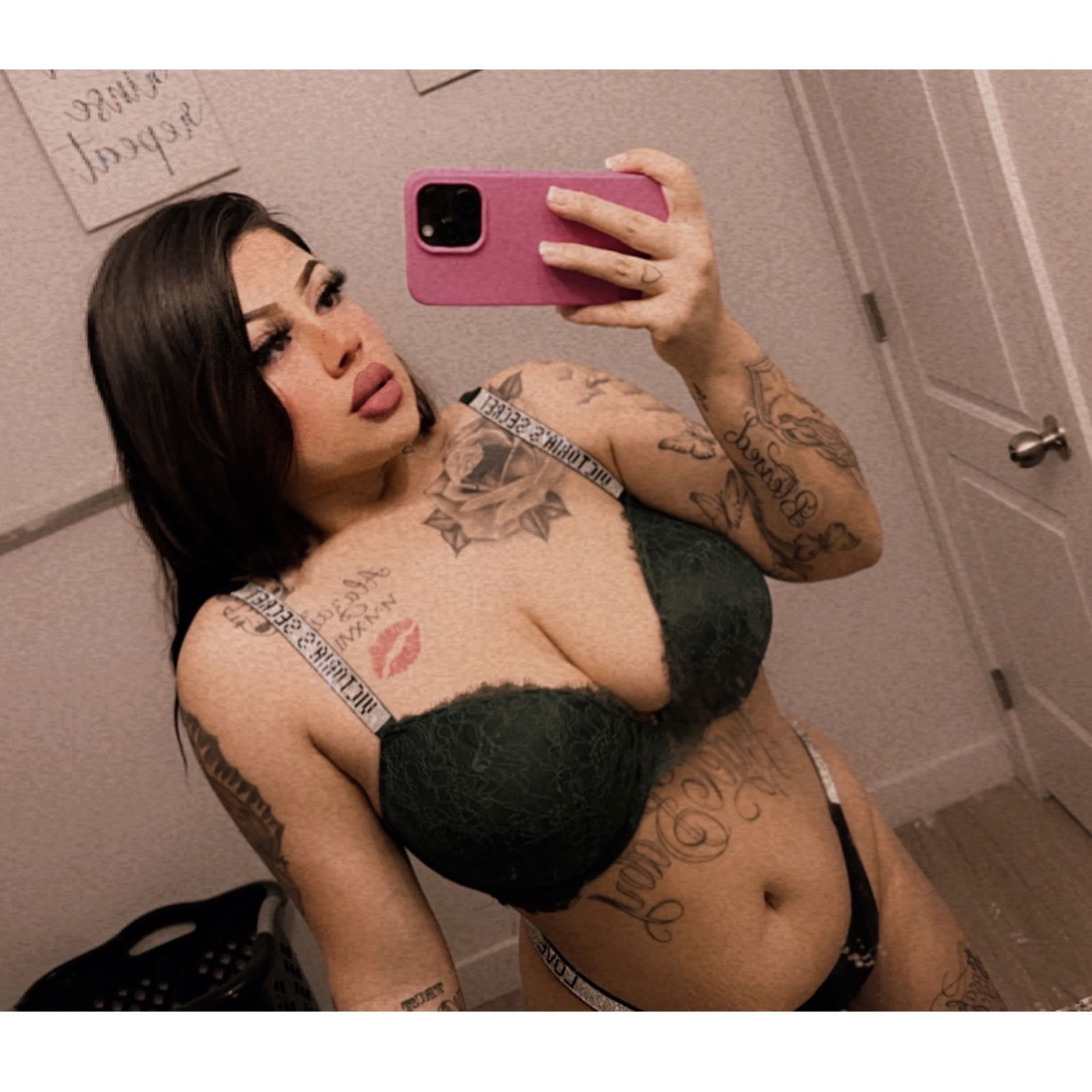 Jade Victoria's avatar