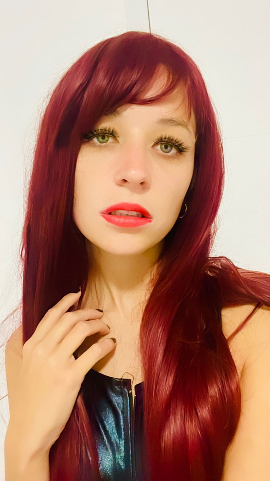 JESSY 😈's avatar