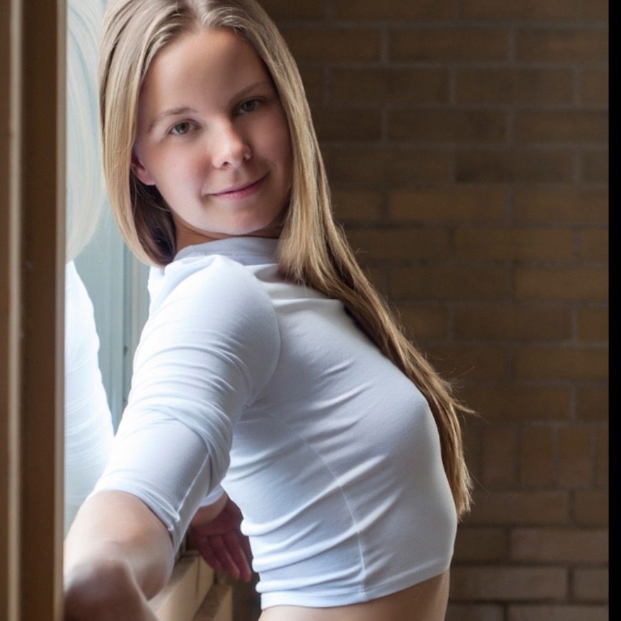 Jenna Citrus: Boobs, Butt, &amp; Bush's avatar