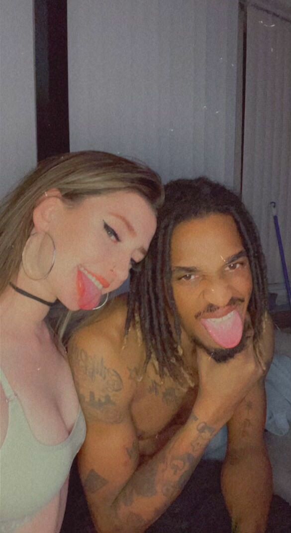 Jenna &amp; RJ's avatar