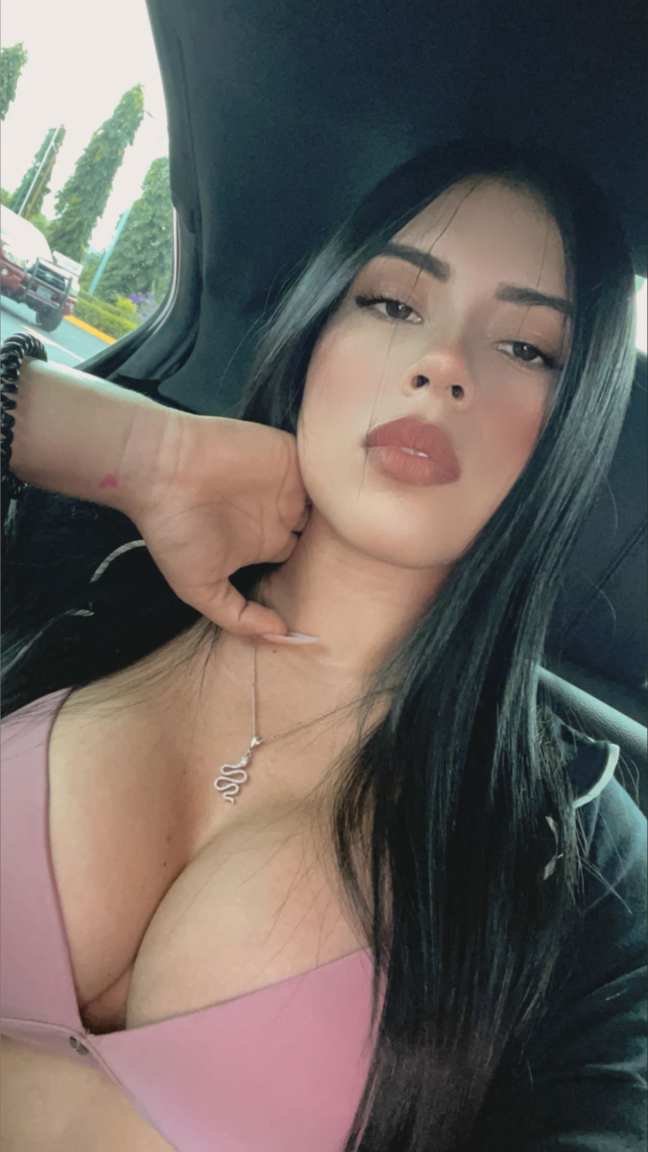 Jenn Avalos's avatar