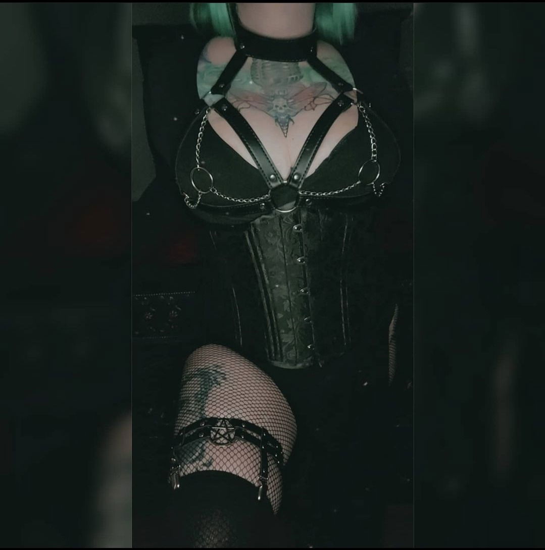 Jezebel Graves's avatar