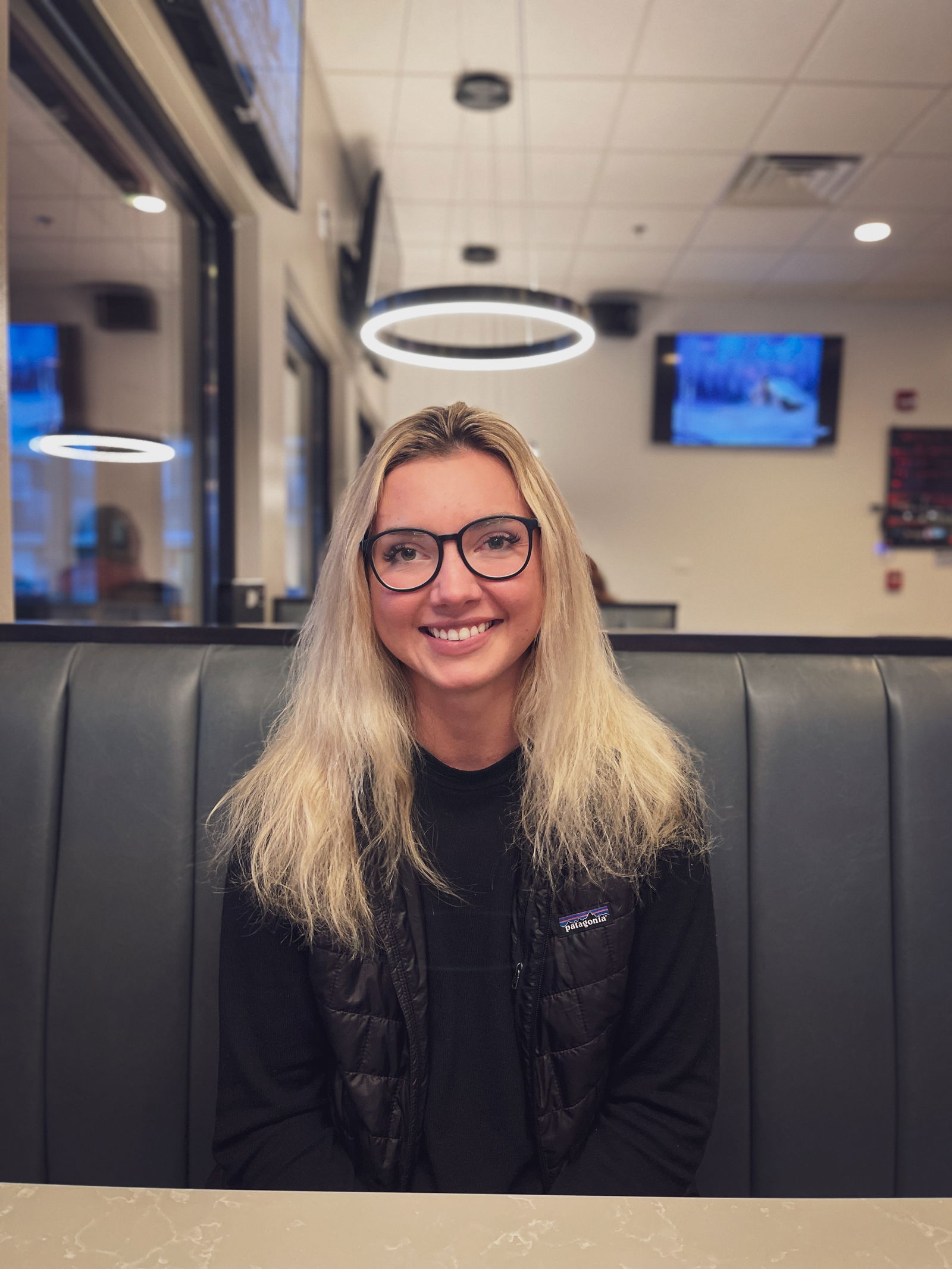 Jezzy Belle's avatar