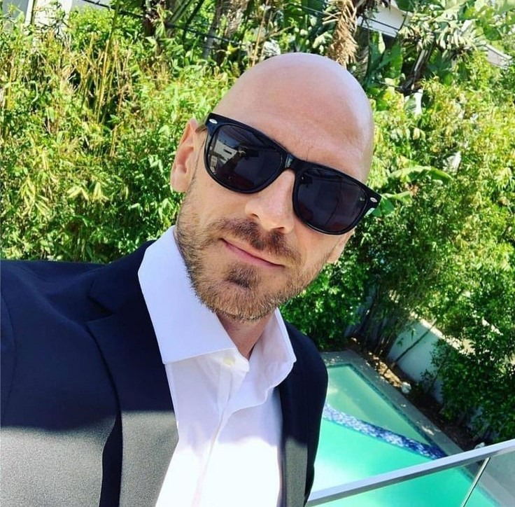 Johnny Sins's avatar