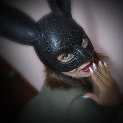 hot bunny girl's avatar