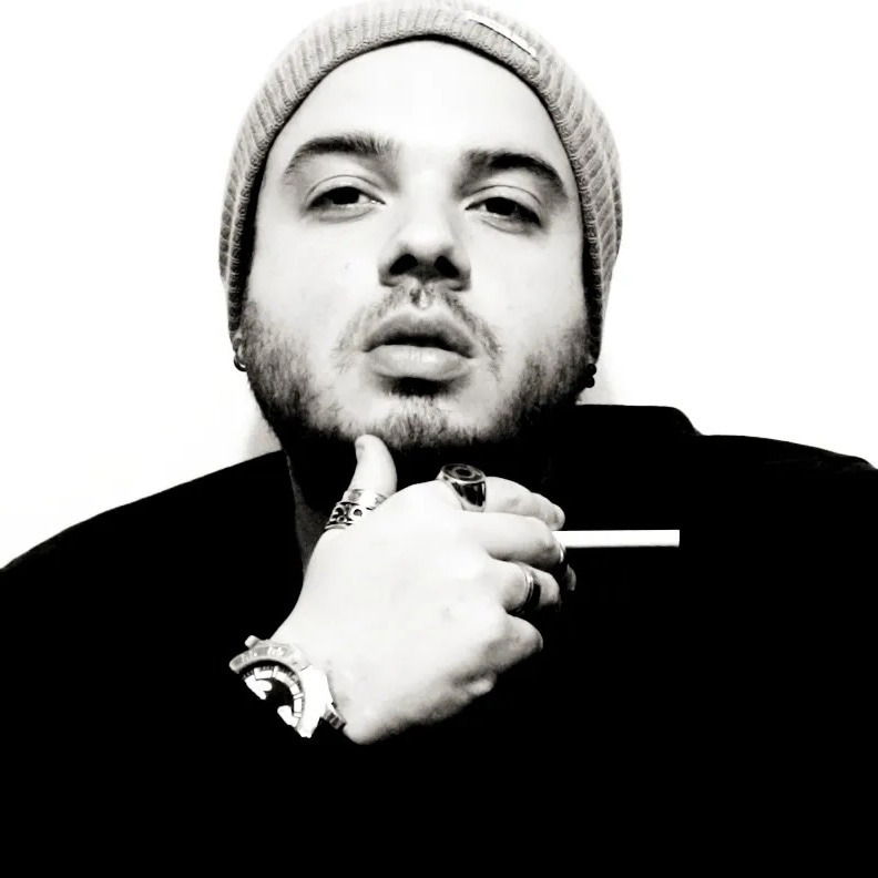 Juanrad Birdie (Your mom's BF)'s avatar