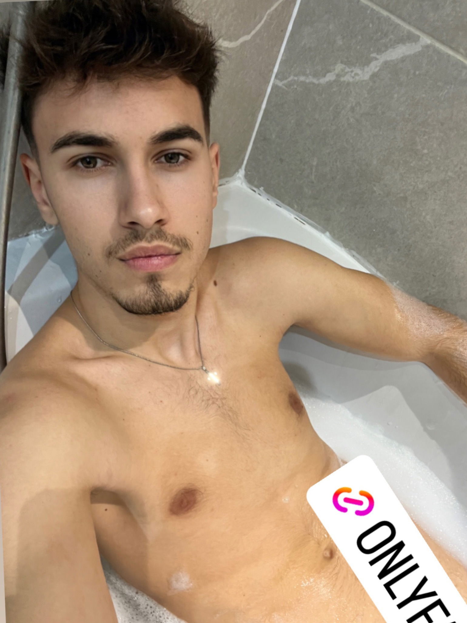 Juli69's avatar