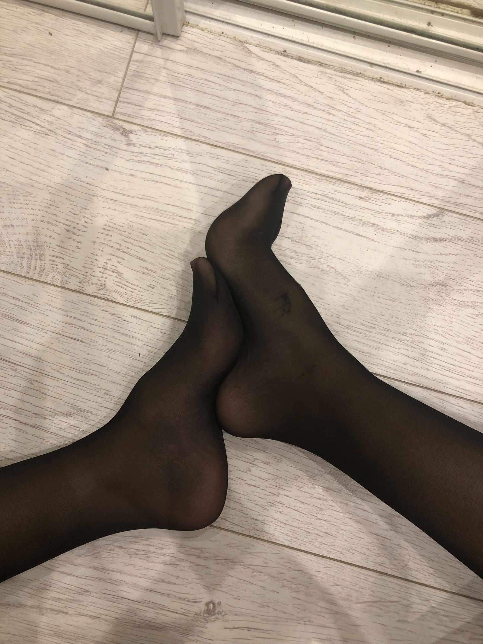 julia moreno's avatar
