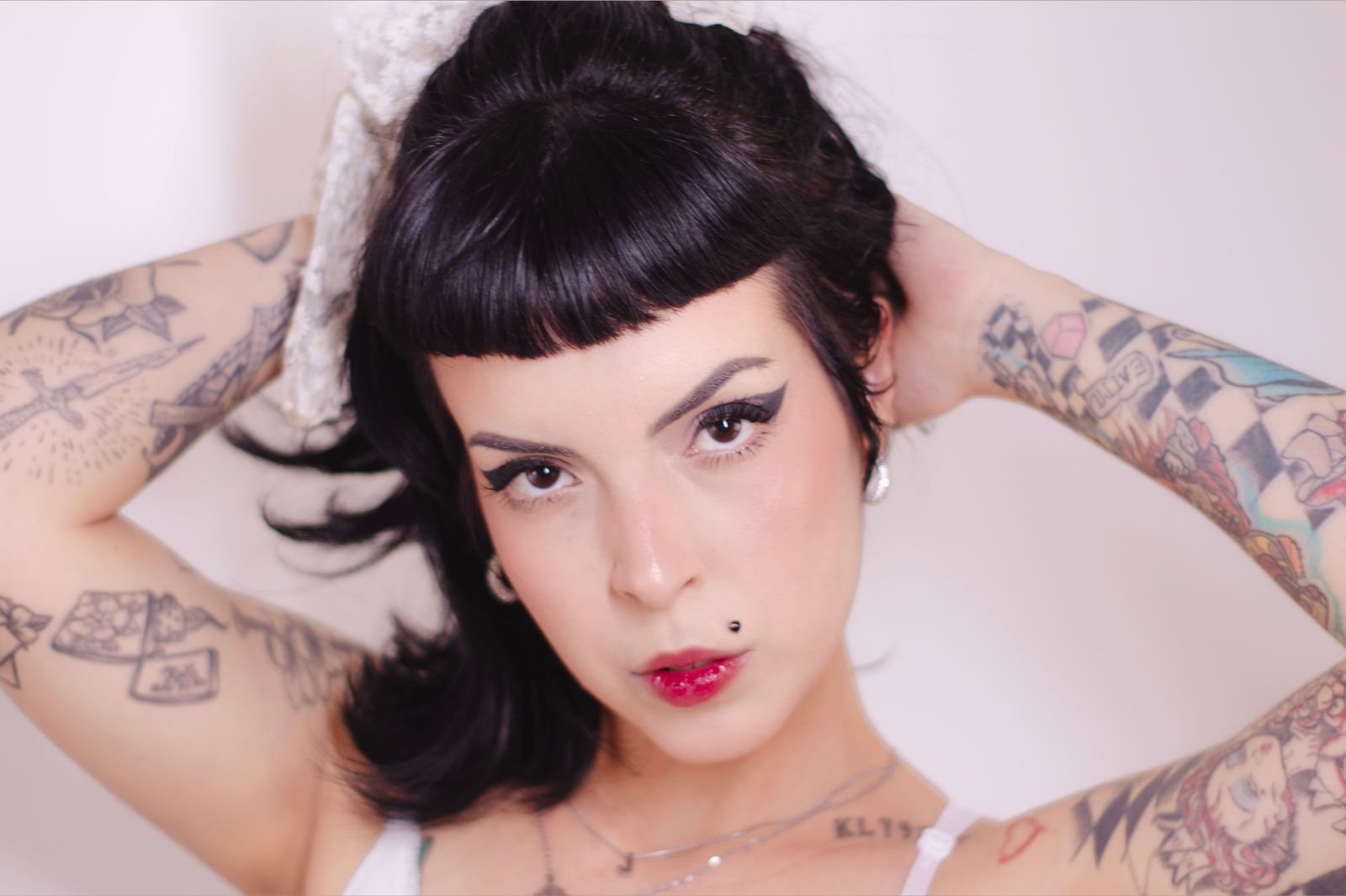 Julia X Cherries  |  Vip profile