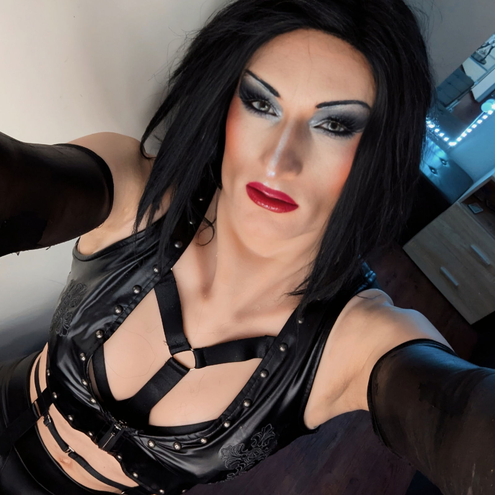 Julie_Lithoe