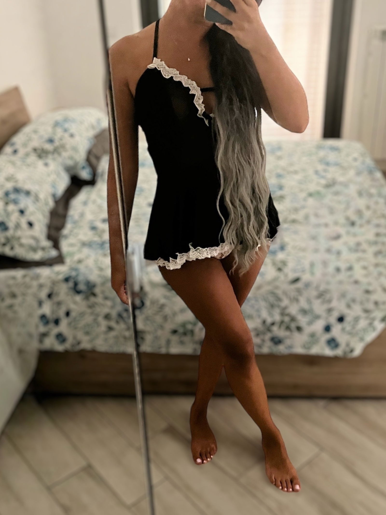 Julie's avatar