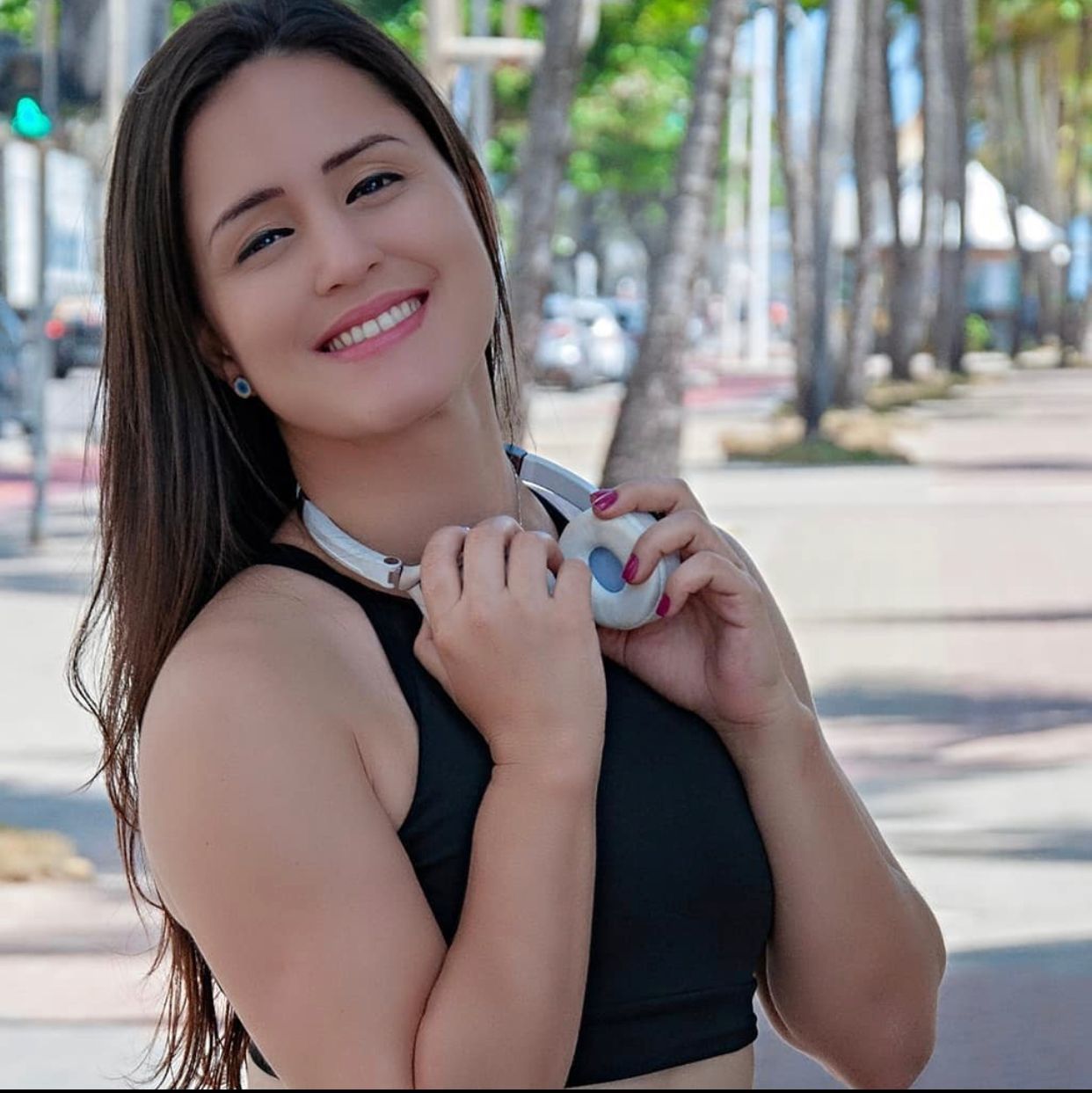 Jú Soares's avatar