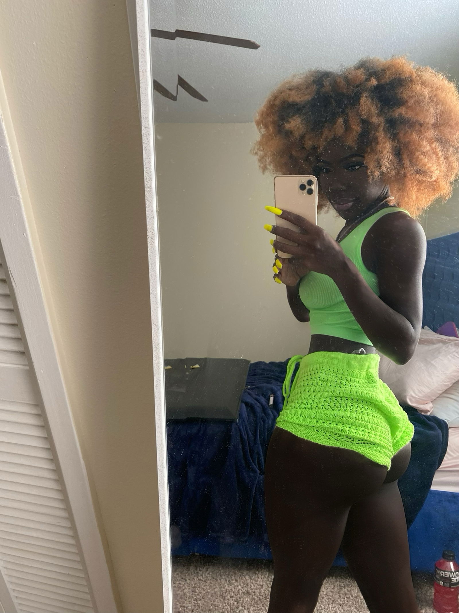 Lazelle Doll's avatar