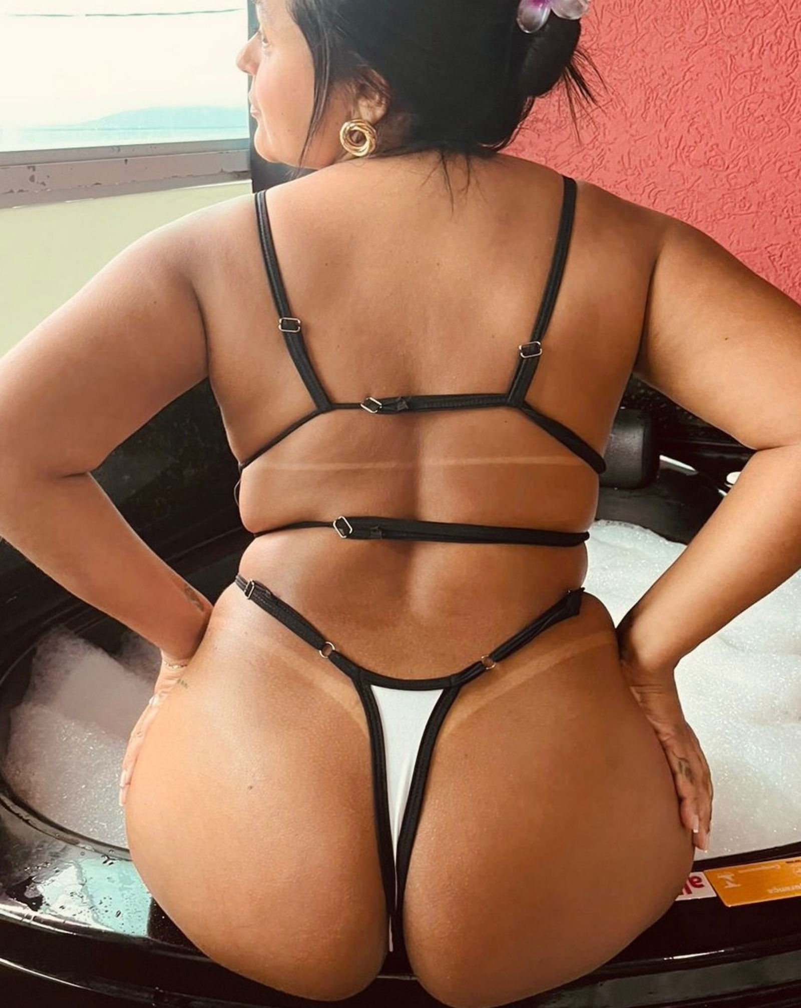Karine Ebony's avatar